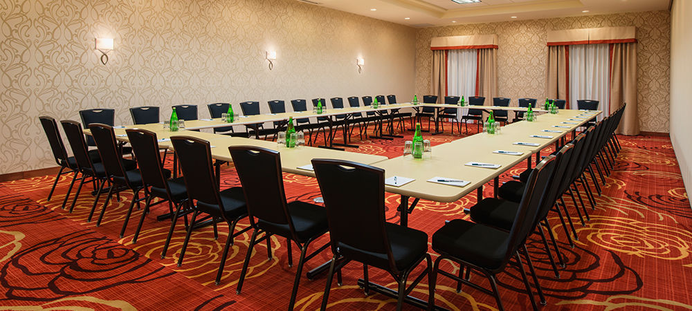 Homewood Suites By Hilton Winnipeg Airport - Polo Park Екстер'єр фото