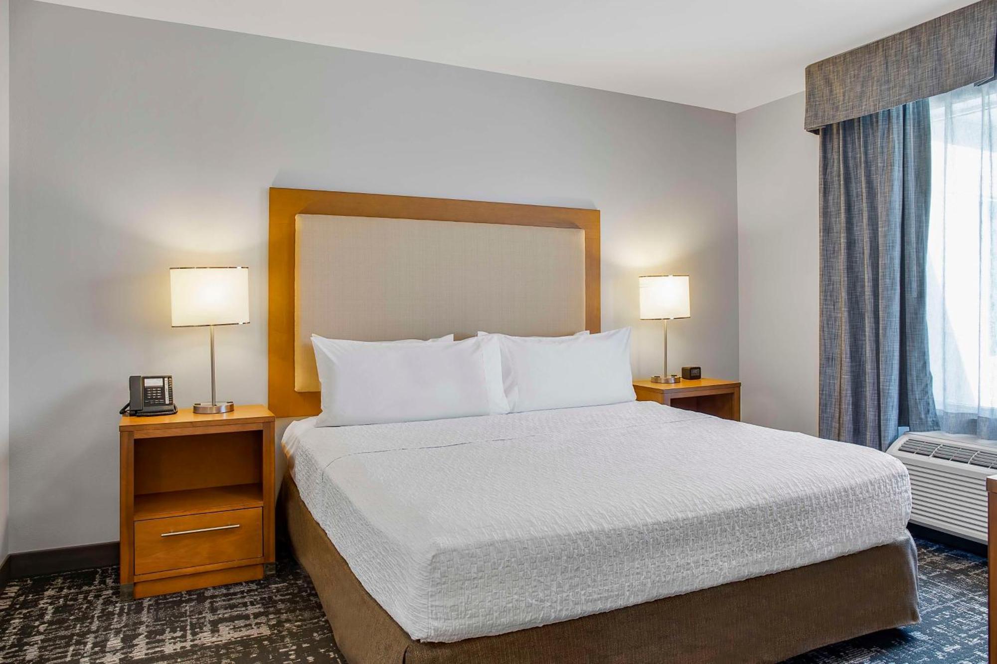 Homewood Suites By Hilton Winnipeg Airport - Polo Park Екстер'єр фото
