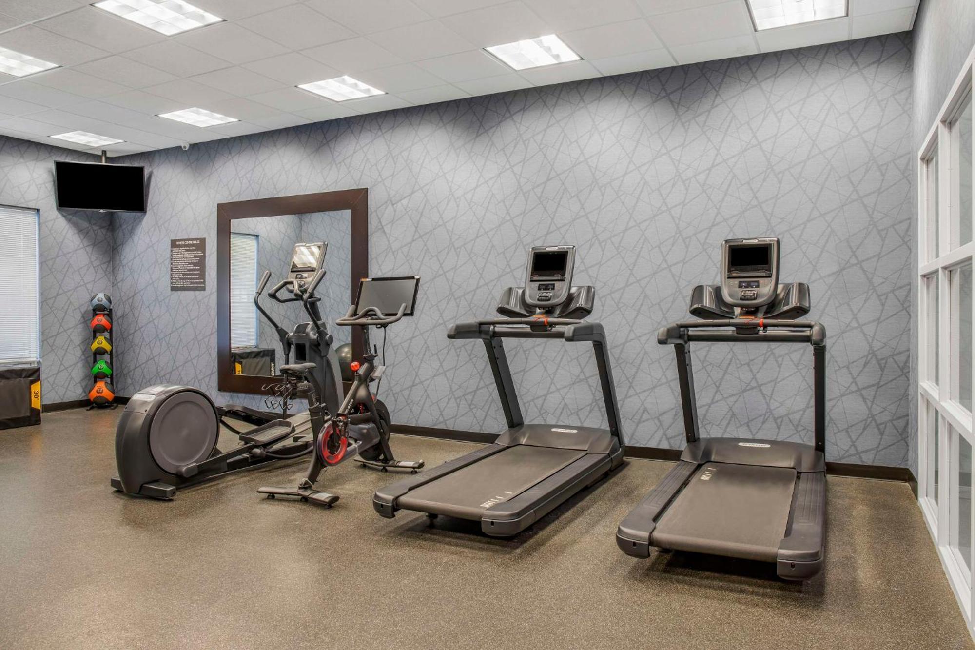 Homewood Suites By Hilton Winnipeg Airport - Polo Park Екстер'єр фото